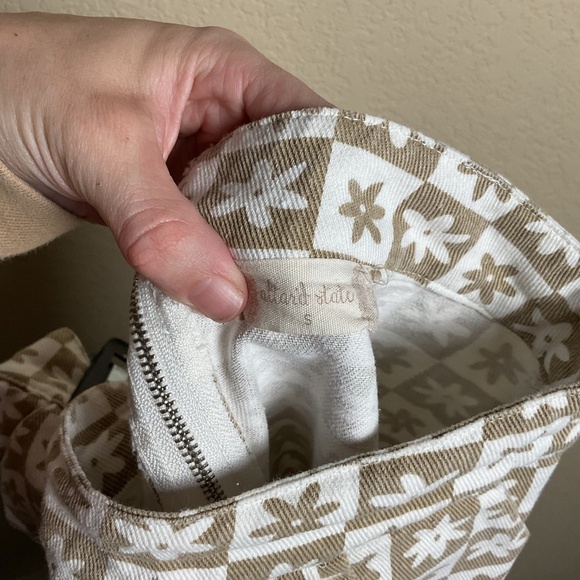 Altard State Womens Small Tan & White Checkered Flower Mini Skirt Zip Back - Picture 7 of 8